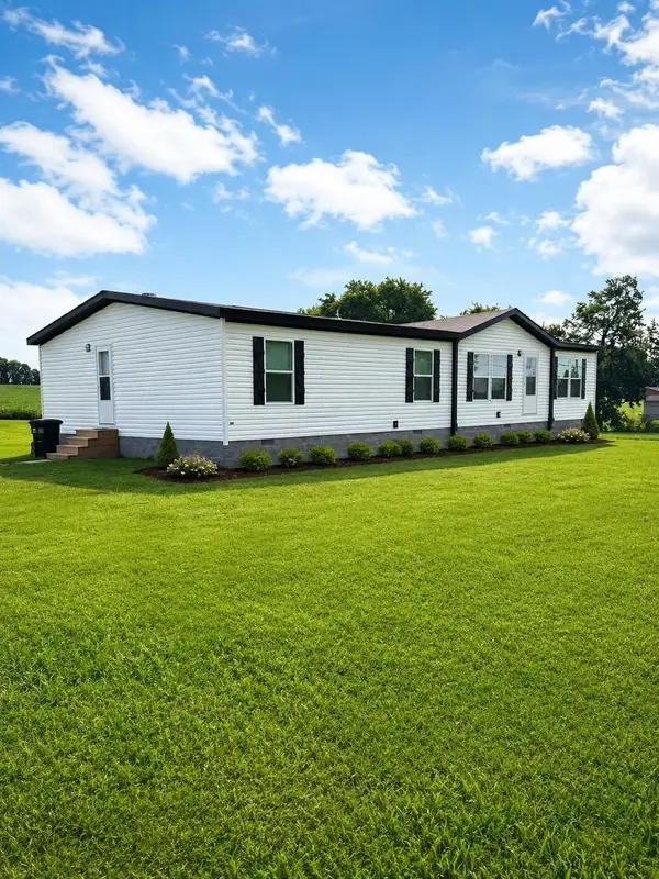 2152 S Highway 76, Russell Springs, KY 42642