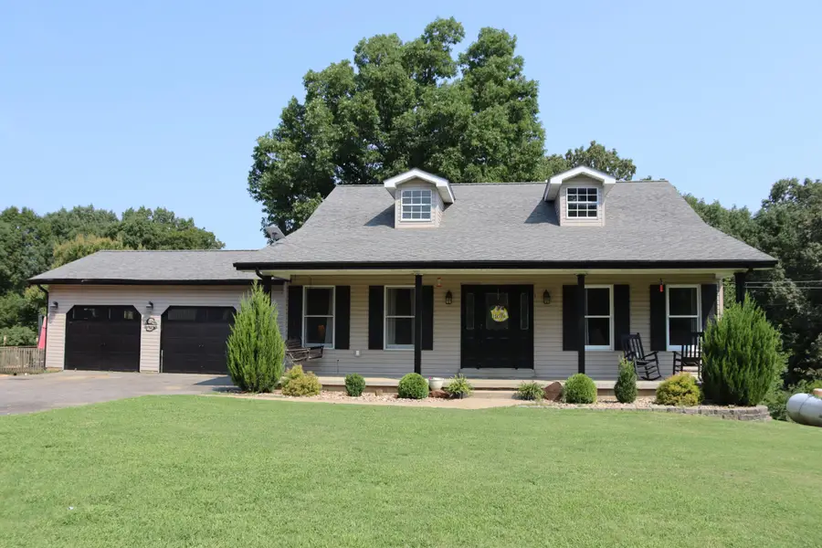2984 Lakeview Church Road, Benton, KY 42025 - #2