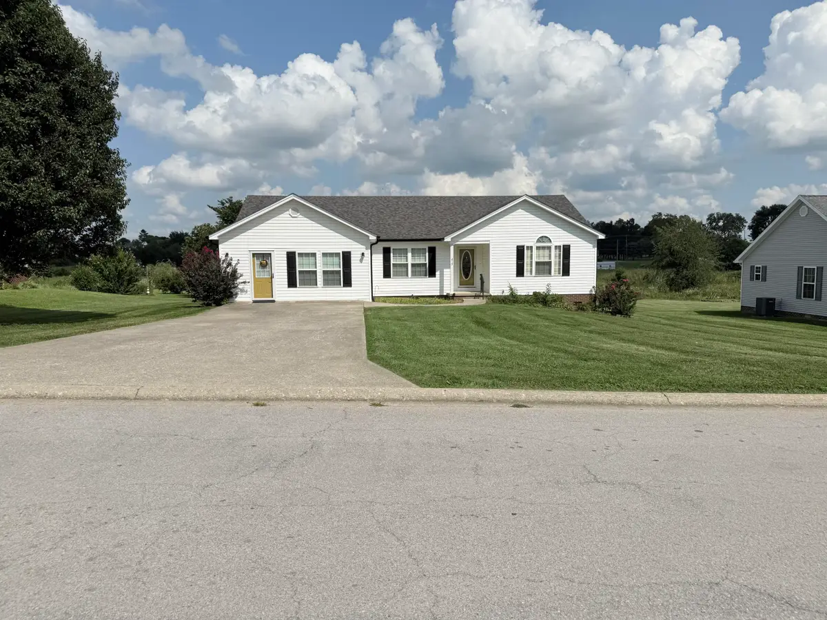 419 Bellaire Drive, Harrodsburg, KY 40330 - #1