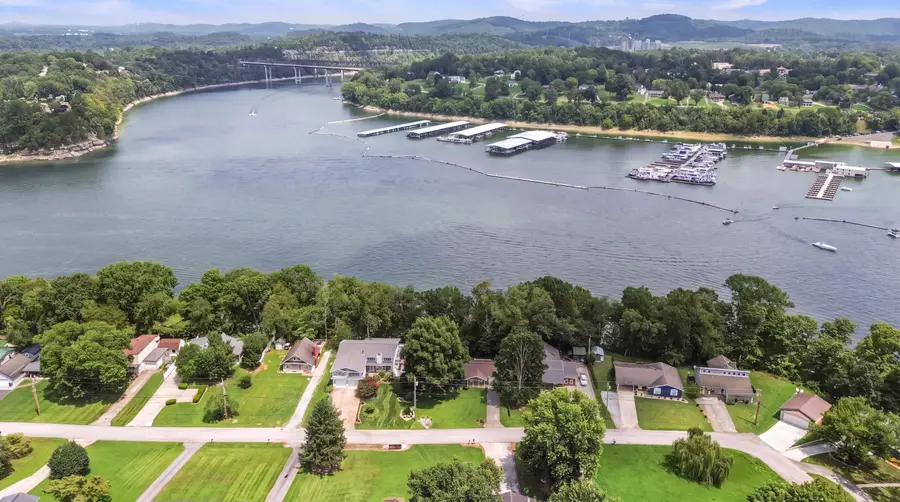 232 Twin Rivers Drive, Bronston, KY 42518 - #3