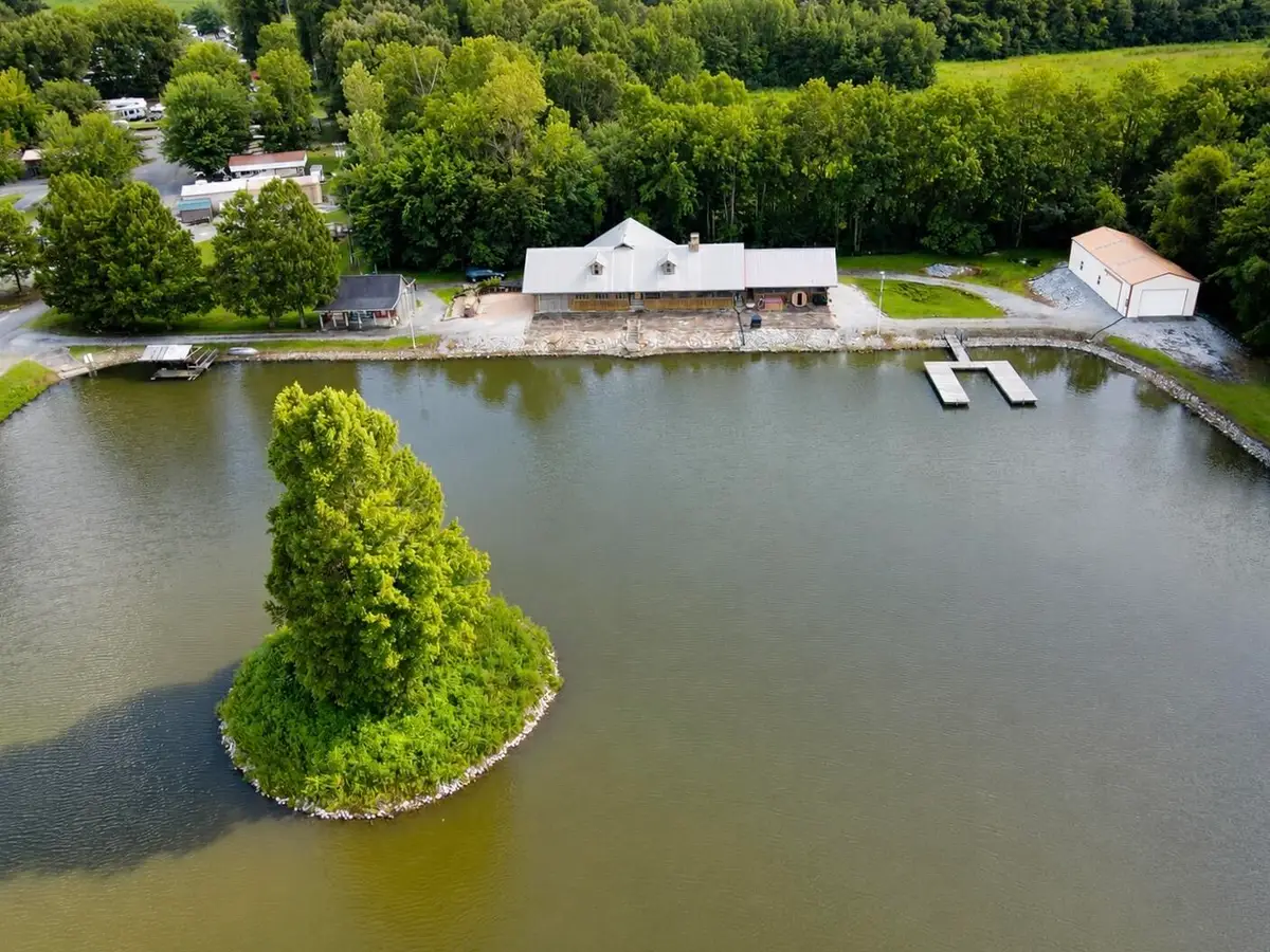 300 Scillion Drive, Calvert City, KY 42029 - #1