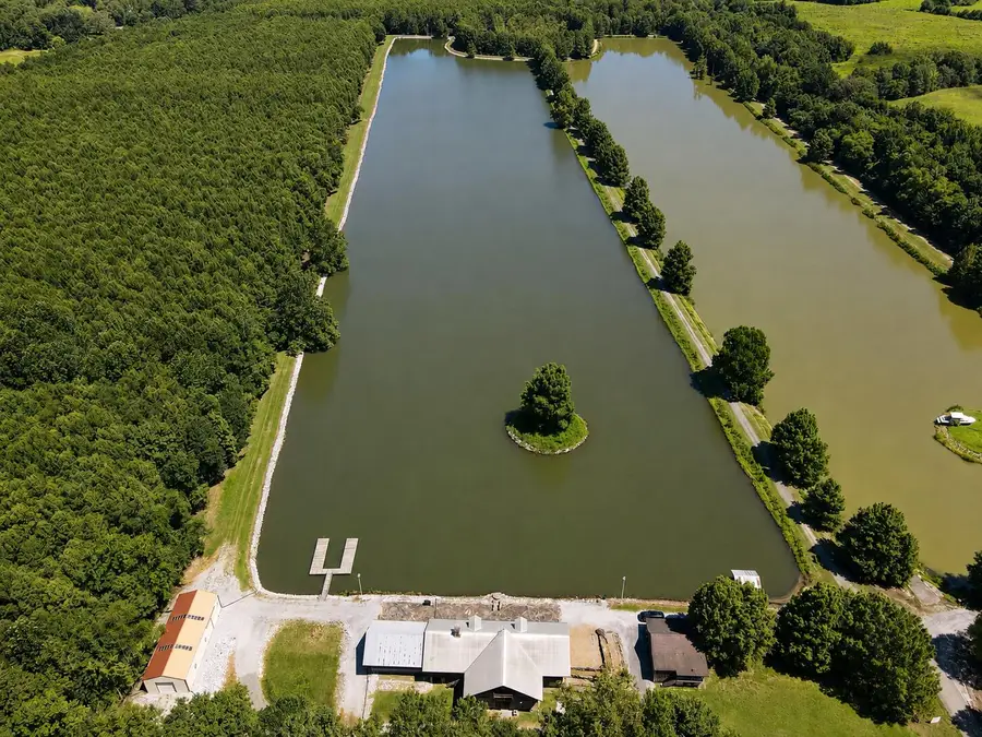 300 Scillion Drive, Calvert City, KY 42029 - #2