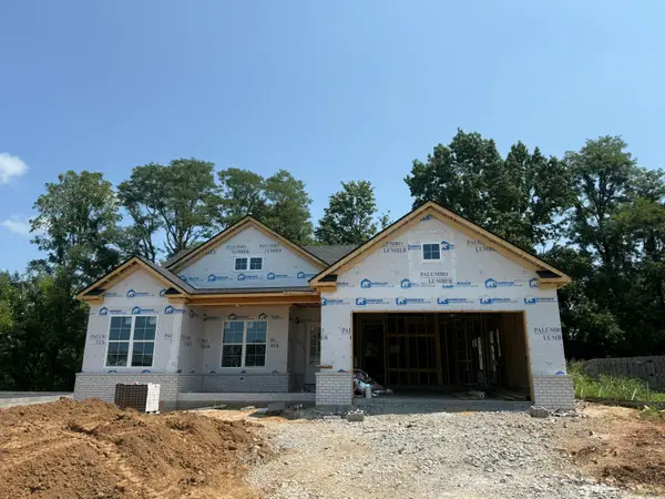 228 Krauss Drive, Nicholasville, KY 40356