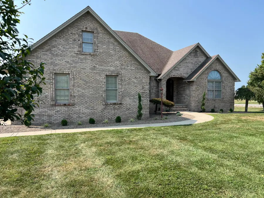 237 Hunter Trace Drive, Ewing, KY 41039 - #2