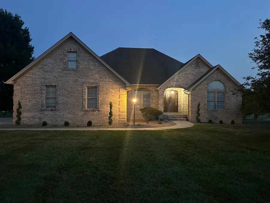 237 Hunter Trace Drive, Ewing, KY 41039 - #3