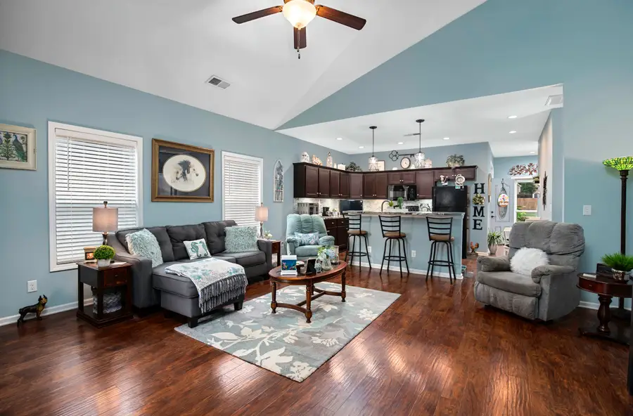 112 Mccowans Ferry Alley, Versailles, KY 40383 - #3