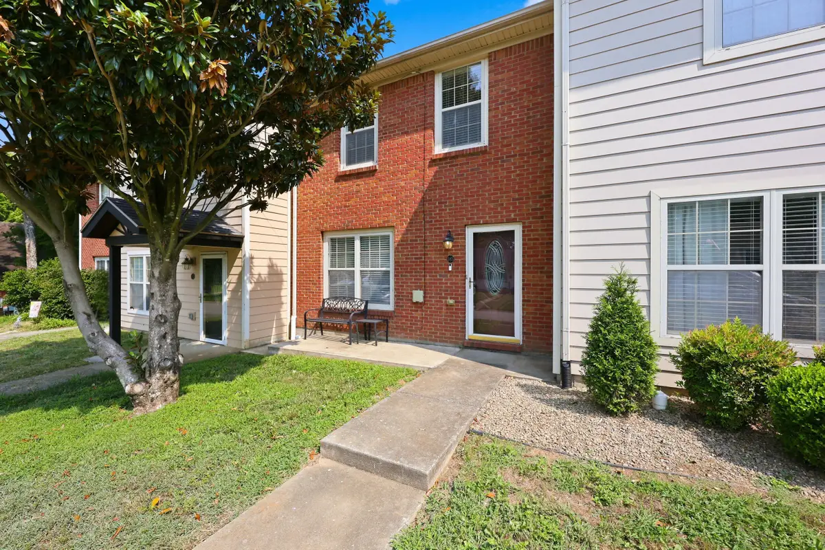 185 Berry Avenue, Versailles, KY 40383 - #1