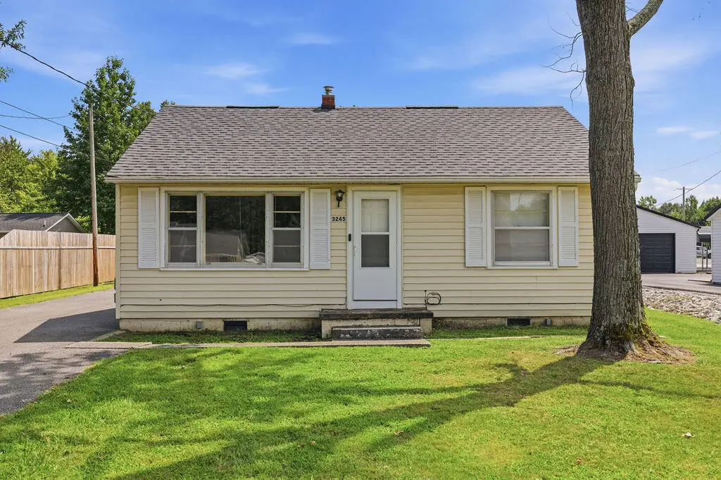 3245 Estes Lane, Paducah, KY 42003 - #1