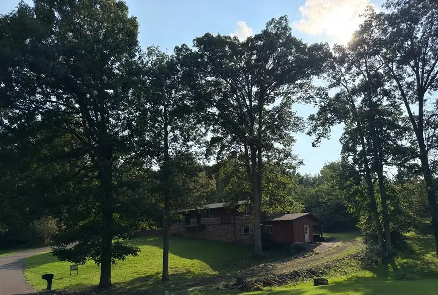 168 Elliott Street, Gilbertsville, KY 42044 - #3
