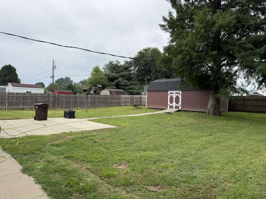 111 Stafford Circle, Warsaw, KY 41095 - #3