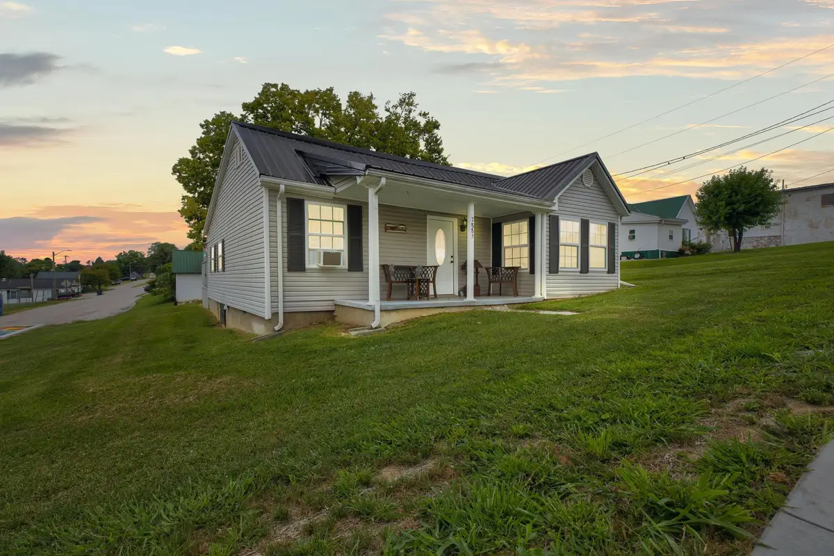 7885 W Tunnel Hill Road, Sharpsburg, KY 40374 - #1