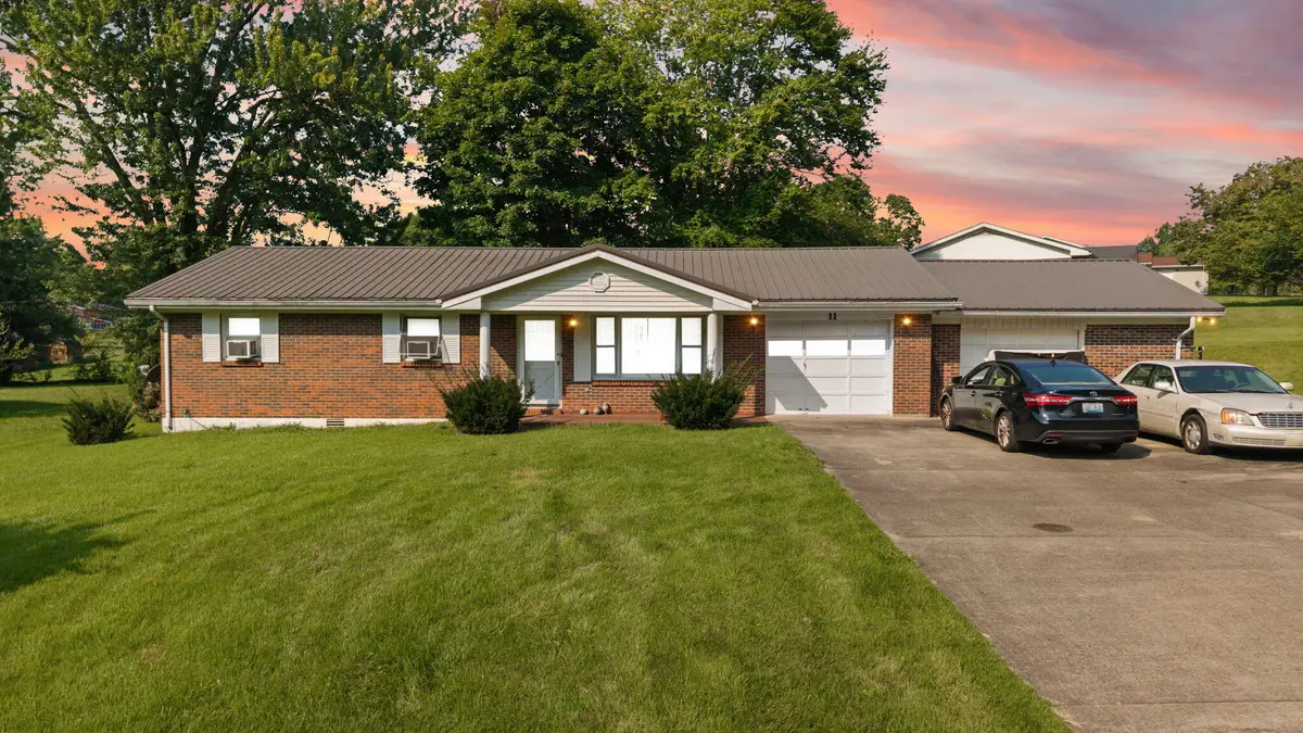 11 Circle Drive, Somerset, KY 42501 - #1