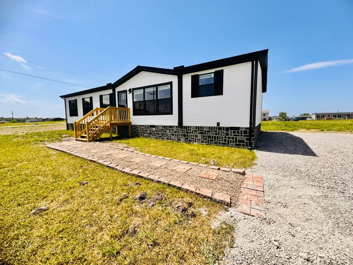 374 Turkey Loop, East Bernstadt, KY 40729 - #1