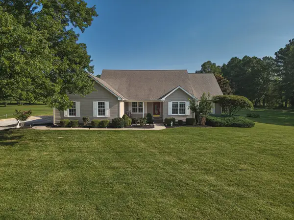 7131 Lovelaceville Road, Paducah, KY 42001