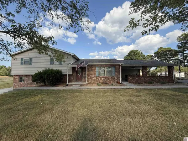 1535 Toy York Road, Benton, KY 42025