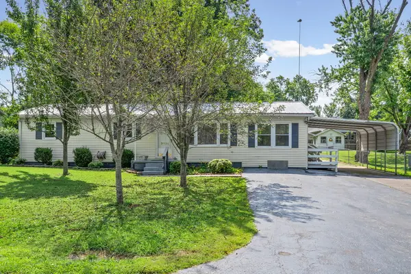 3020 Elinor Drive, Hopkinsville, KY 42240