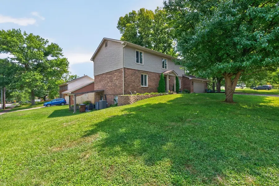 2057 Parasol Drive, Lexington, KY 40513 - #3