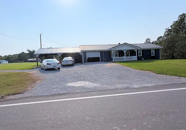 3945 Kentucky 39, Crab Orchard, KY 40419