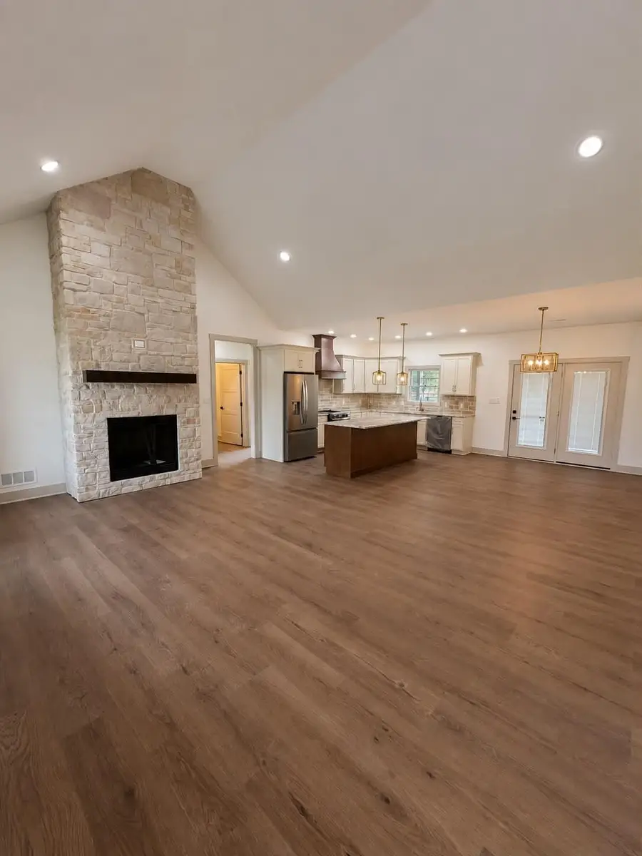 103 Choctaw Trail, Richmond, KY 40475 - #3