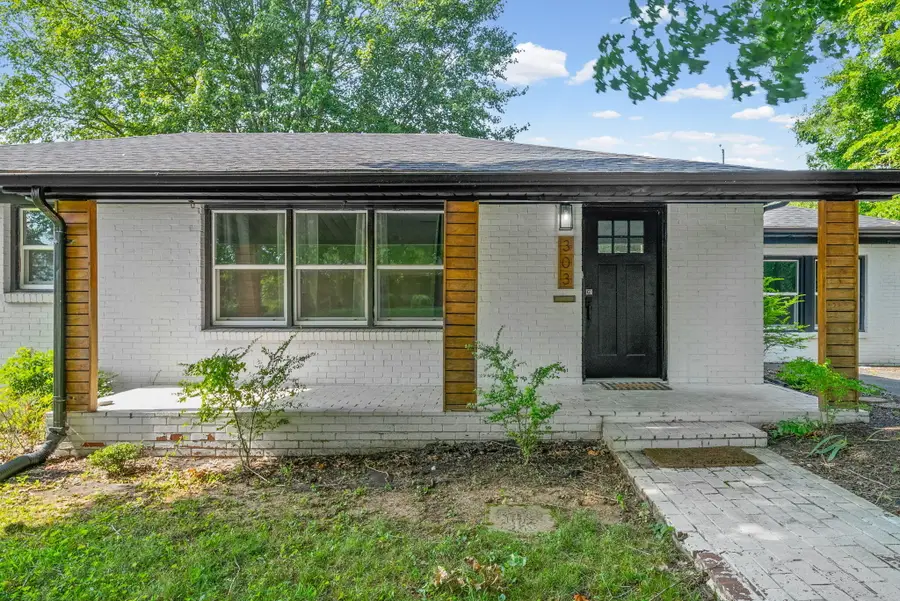 303 Jessie Avenue, Hopkinsville, KY 42240 - #3