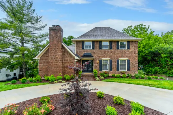 2063 Manor Drive, Lexington, KY 40502