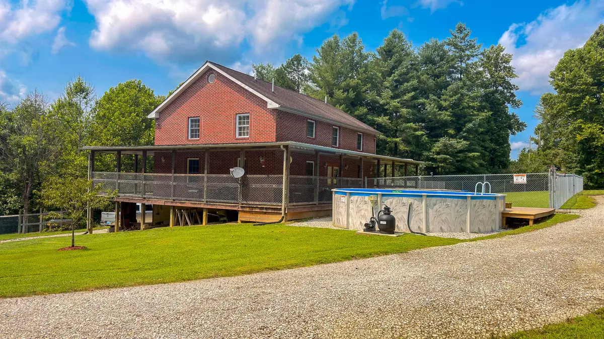 67 Pine Mountain Road, Campton, KY 41301 - #1