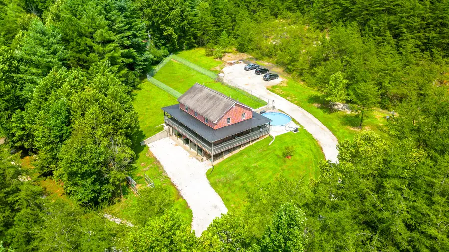 67 Pine Mountain Road, Campton, KY 41301 - #2