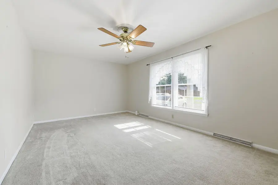 808 Broad Street, Murray, KY 42071 - #3