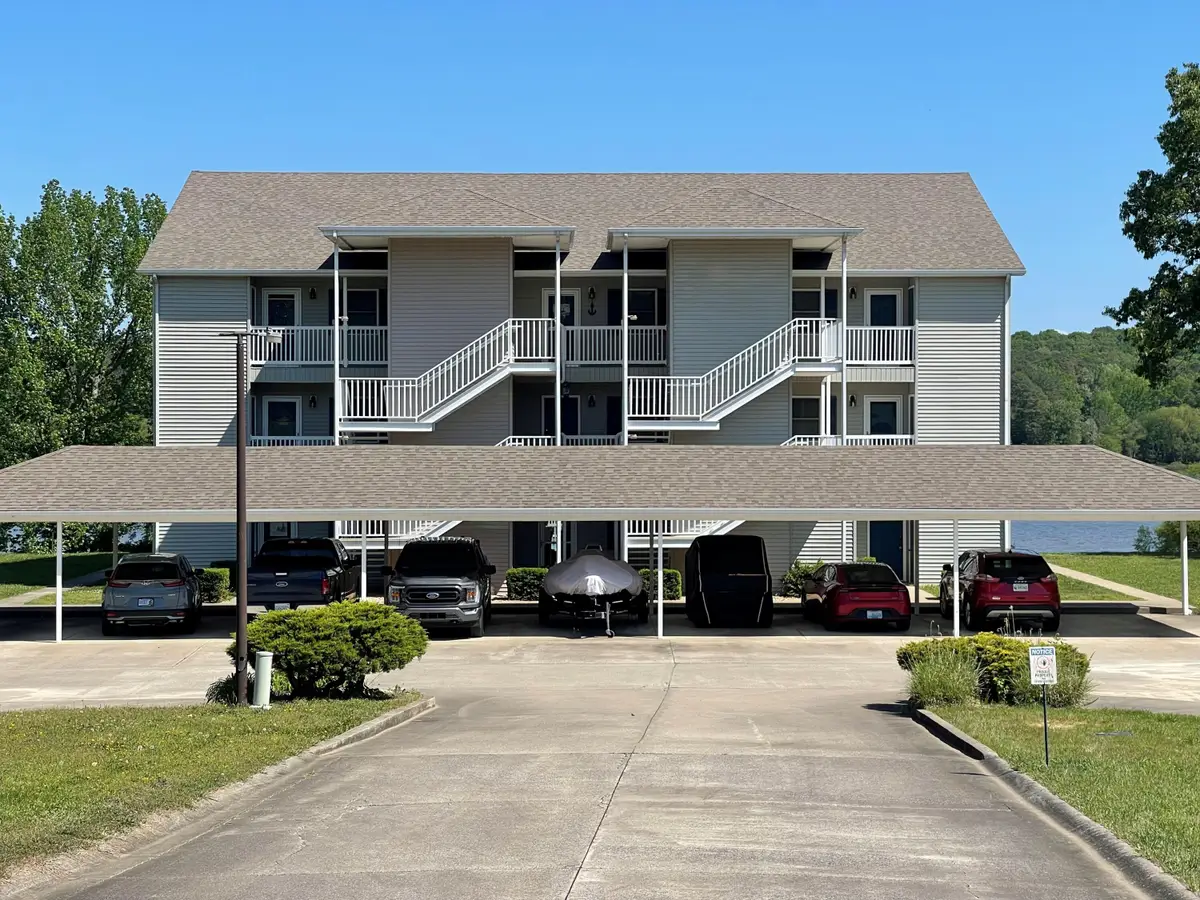 88 88 Deer Lake Ln Lane #Unit 2, Murray, KY 42071 - #1