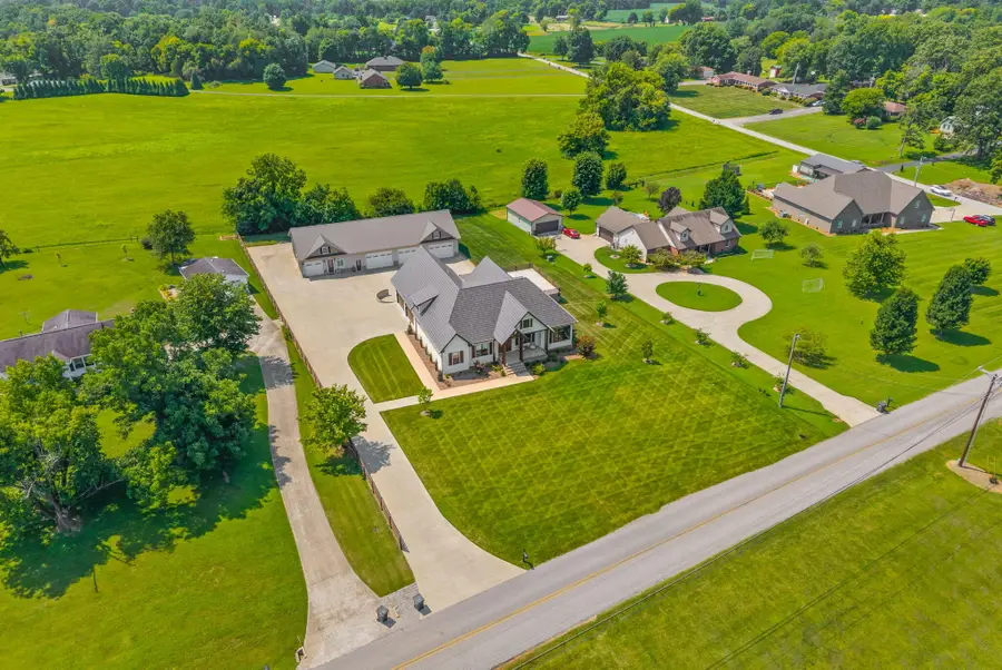 1953 Lovers Lane, Hopkinsville, KY 42240 - #2