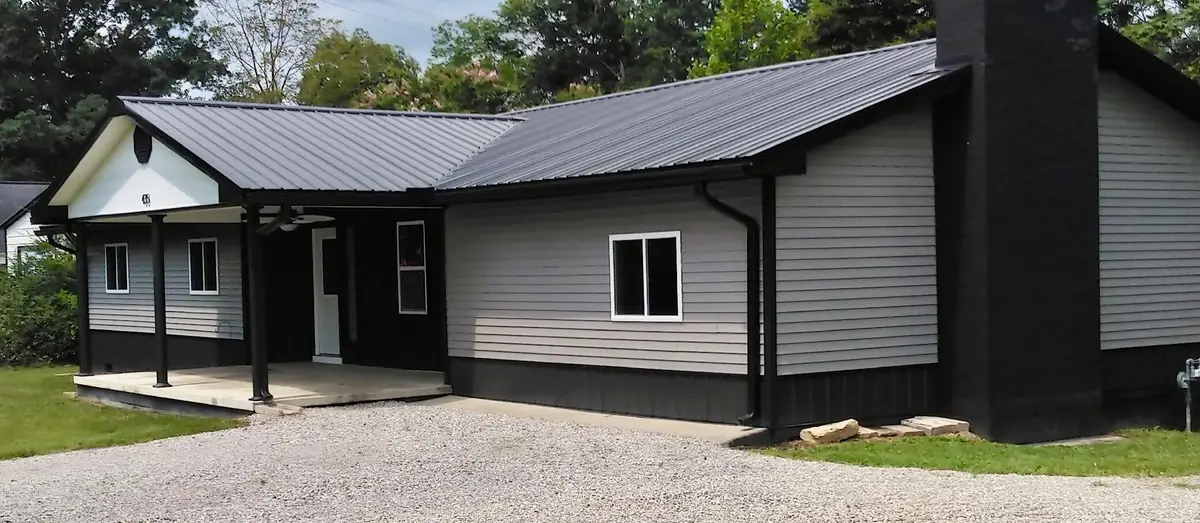 435 Mcguire Avenue, Beattyville, KY 41311 - #1