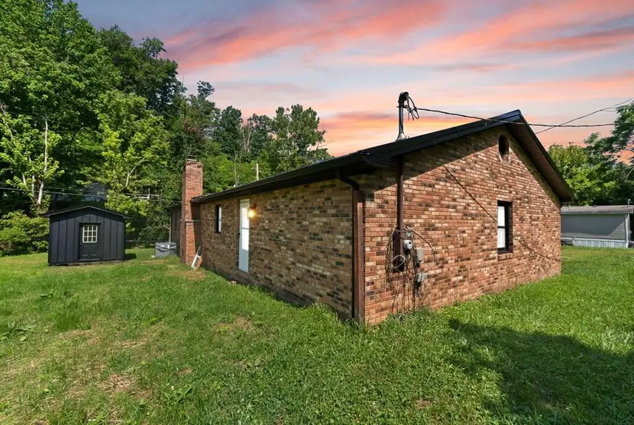 57 Hopson St Street, Auxier, KY 41602 - #2
