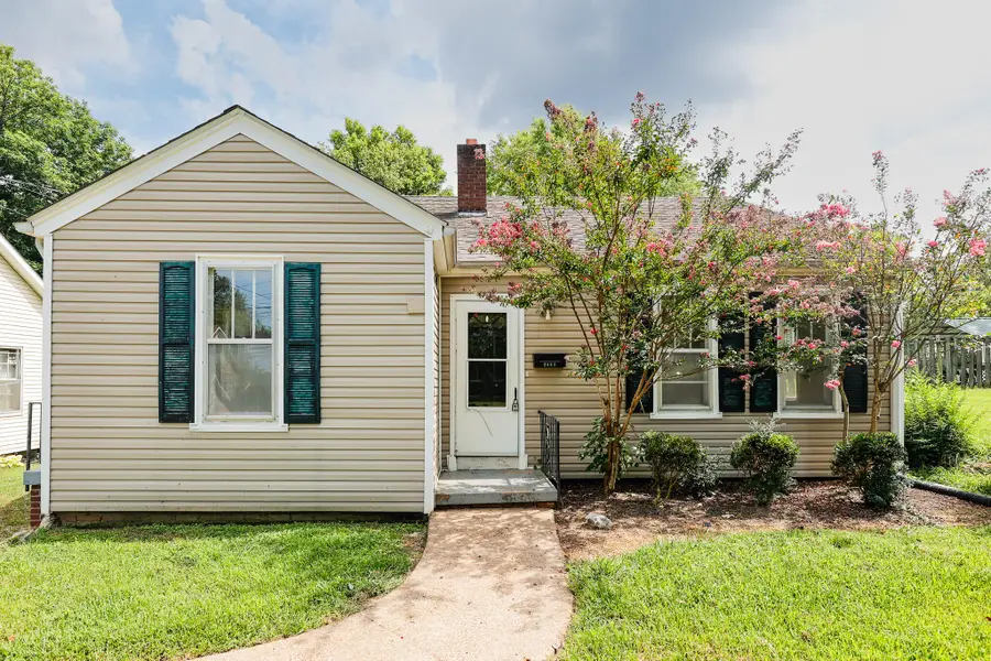 2832 Clark Street, Paducah, KY 42001 - #2