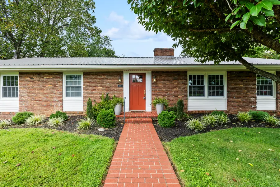 577 Cardinal Drive, Mount Sterling, KY 40353 - #3
