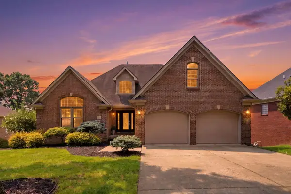 209 Park Lakes Drive, Richmond, KY 40475