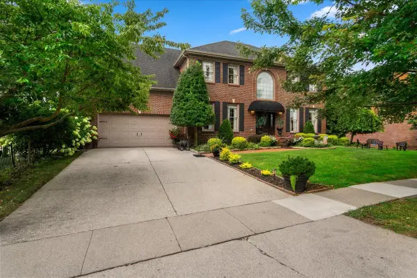 3442 Chestnut Hill Lane, Lexington, KY 40509