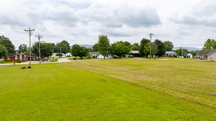 216 West Monticello Subdivision, Monticello, KY 42633 - #2