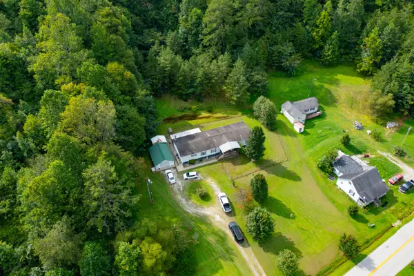 4718 Ky-1809, Barbourville, KY 40906