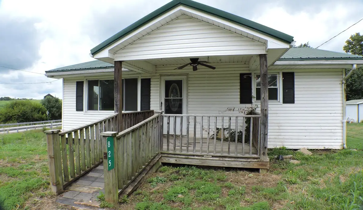 825 Main Street, Sharpsburg, KY 40374 - #1