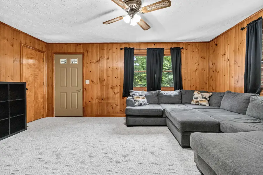 425 Ragged Ridge Road, Waynesburg, KY 40489 - #3