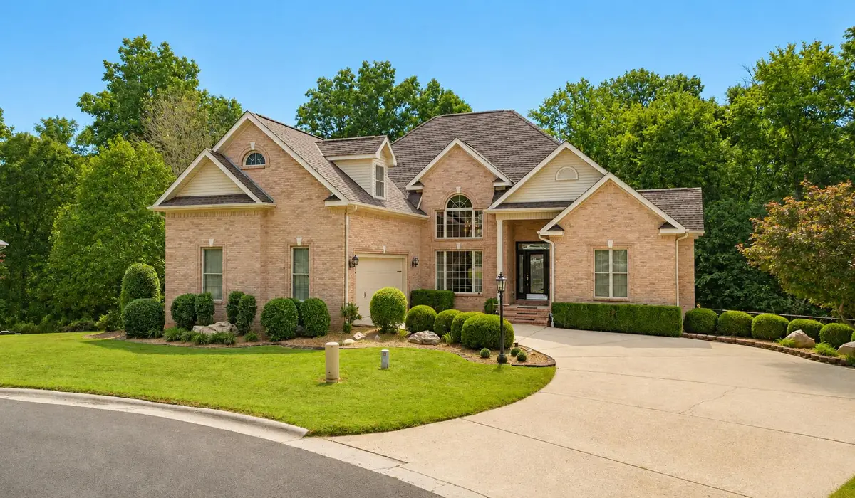 320 Cascade Drive, Paducah, KY 42003 - #1