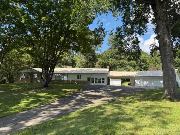999 Mcdonald Lane, Heidrick, KY 40949