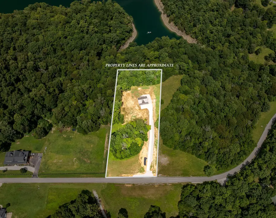 1003 Hickory Point Drive, Monticello, KY 42633 - #2