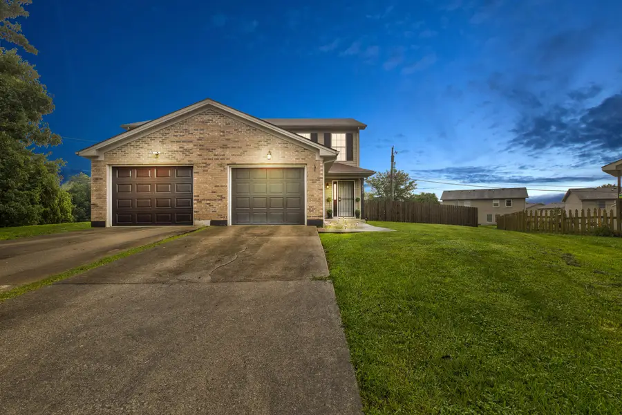 325 Essex Court, Winchester, KY 40391 - #2
