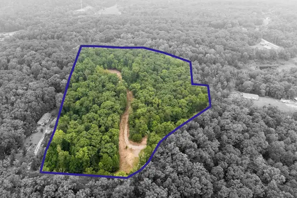 240 Nelson Road, Clay City, KY 40312