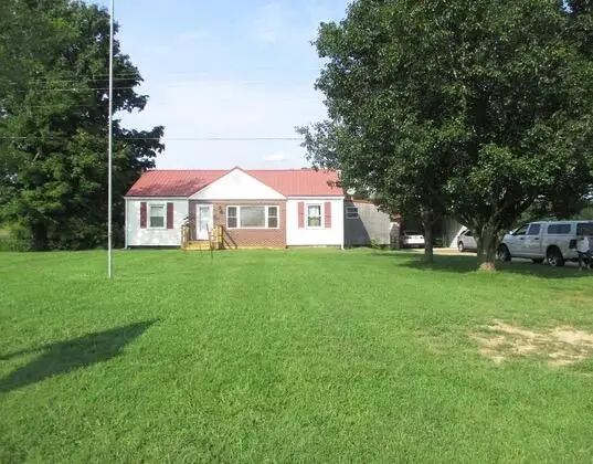 3334 Symsonia Highway, Benton, KY 42025