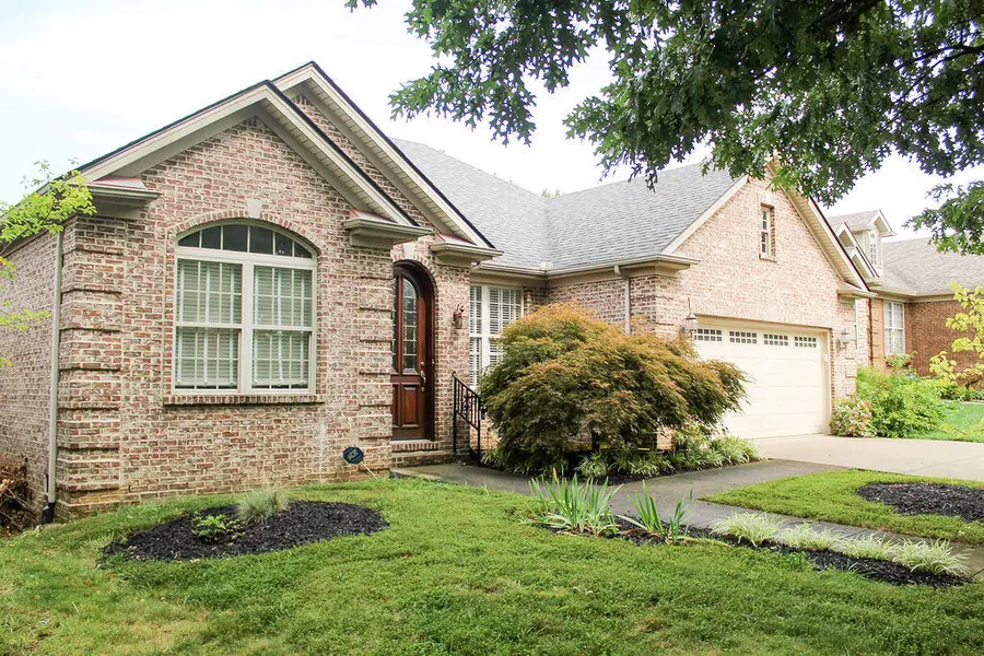 925 Village Green Avenue, Lexington, KY 40509 - #3