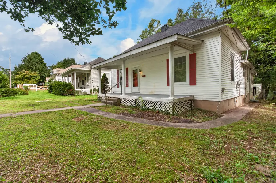 537 Adams Street, Danville, KY 40422 - #2