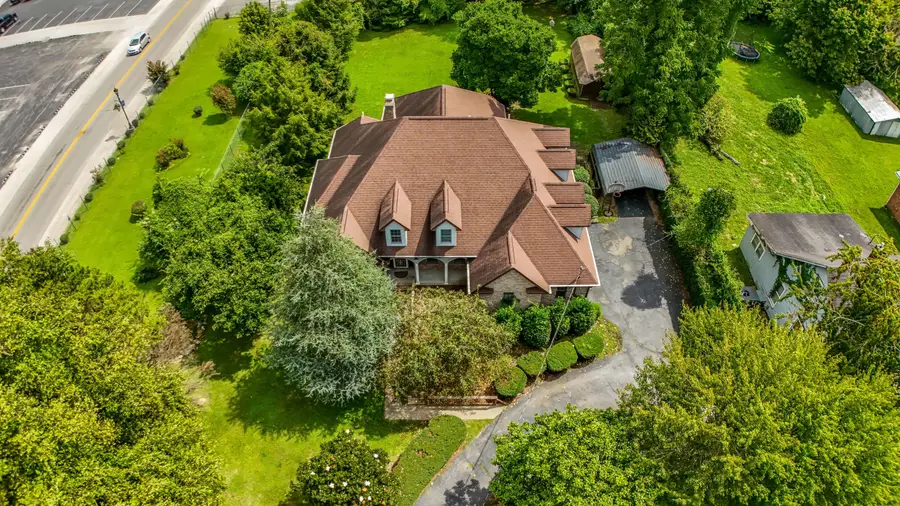 106 S Allison Avenue, Barbourville, KY 40906 - #2