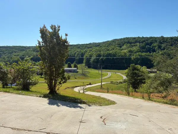 872 S Dogwood Drive, Berea, KY 40403